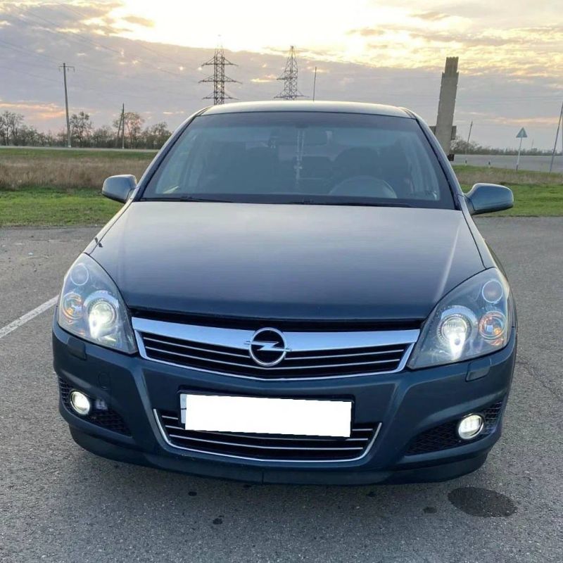 650 .p. Opel Astra, 2008 .
