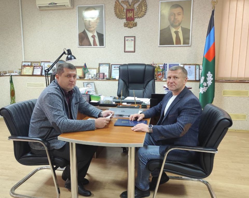 Глава ДНР Денис Пушилин: Сегодня начинаем подключать к отоплению социальные объекты в Донецке Глава ДНР Денис Пушилин: Сегодня начинаем подключать к отоплению социальные объекты в Донецке