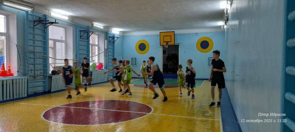12 октября в спортивном зале ГБОУ "СШ №2 г.о.Харцызск", состоялось Открытое Первенство МБУ ДО СШ №2 по баскетболу, среди девочек и мальчиков 2013 год рождения и младше 12 октября в спортивном зале ГБОУ "СШ №2 г.о.Харцызск", состоялось Открытое Первенство МБУ ДО СШ №2 по баскетболу, среди девочек и мальчиков 2013 год рождения и младше