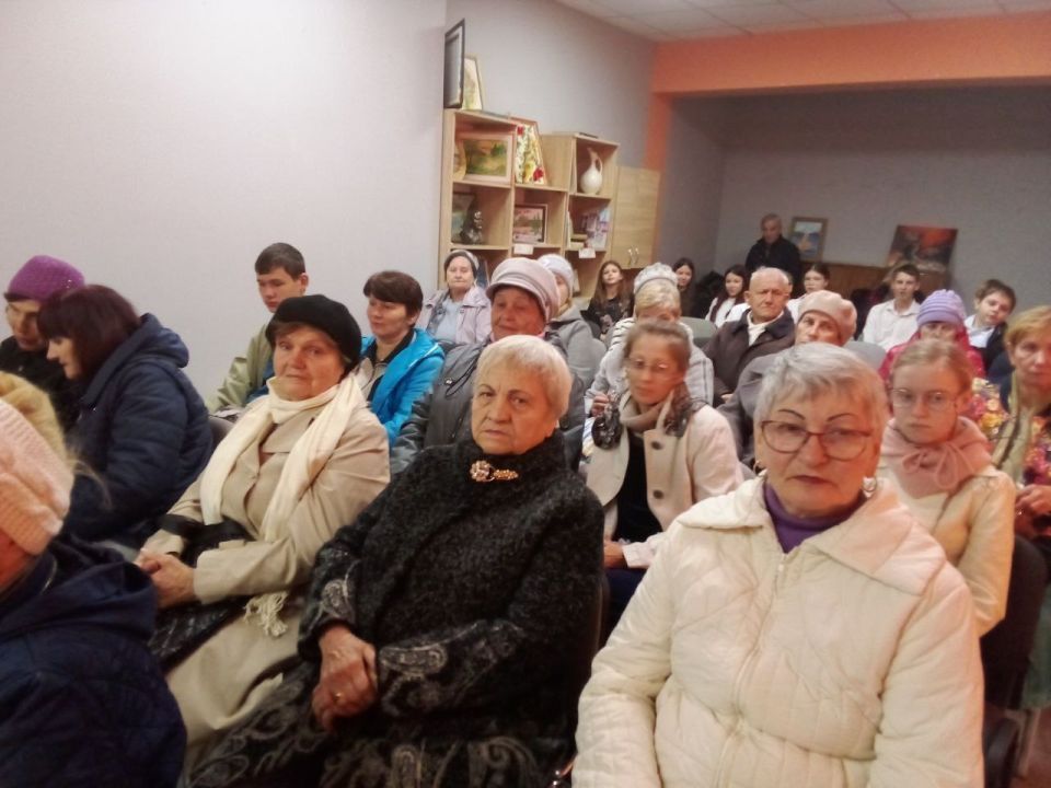 Покров — один из любимых праздников православных христиан, который отмечается 14 октября Покров — один из любимых праздников православных христиан, который отмечается 14 октября