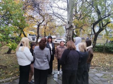 Сегодня, 13 октября, по поручению Главы ДНР Дениса Пушилина, заместитель руководителя Управы Калининского внутригородского района Администрации городского округа Донецк Снежана Гоман и депутат Донецкого городского совета...