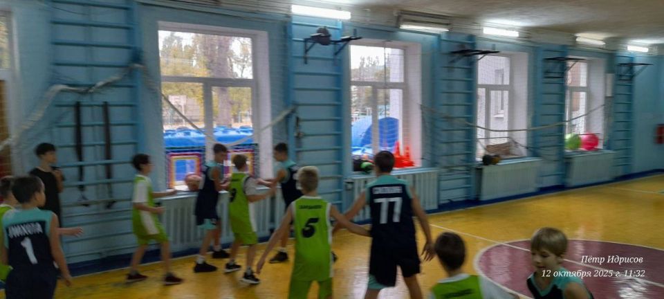 12 октября в спортивном зале ГБОУ "СШ №2 г.о.Харцызск", состоялось Открытое Первенство МБУ ДО СШ №2 по баскетболу, среди девочек и мальчиков 2013 год рождения и младше 12 октября в спортивном зале ГБОУ "СШ №2 г.о.Харцызск", состоялось Открытое Первенство МБУ ДО СШ №2 по баскетболу, среди девочек и мальчиков 2013 год рождения и младше