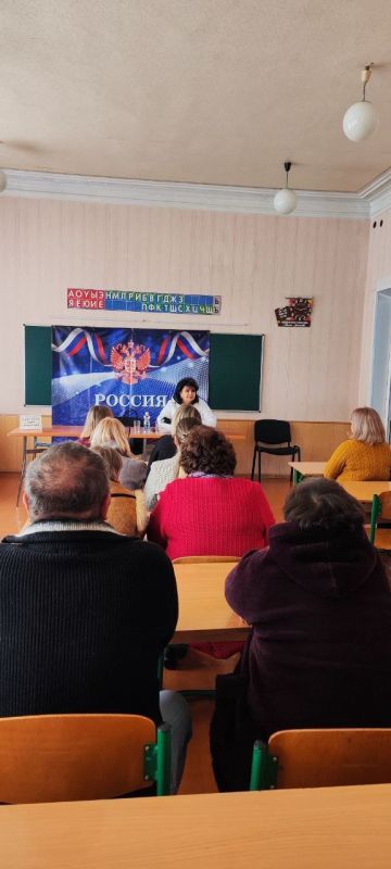 Роман Конев: Состоялся приём граждан депутатом Горловского городского совета Донецкой Народной Республики первого созыва Неллей Якуненко Роман Конев: Состоялся приём граждан депутатом Горловского городского совета Донецкой Народной Республики первого созыва Неллей Якуненко
