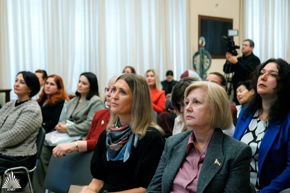 В форуме «Сохраняя прошлое – строим будущее» приняла участие посол культуры регионального отделения Союза женщин России В форуме «Сохраняя прошлое – строим будущее» приняла участие посол культуры регионального отделения Союза женщин России