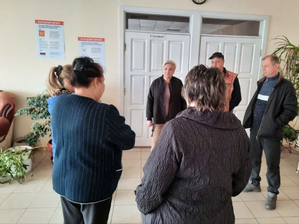 Иван Приходько: В Калининском внутригородском районе Горловки состоялись встречи с трудовыми коллективами Иван Приходько: В Калининском внутригородском районе Горловки состоялись встречи с трудовыми коллективами