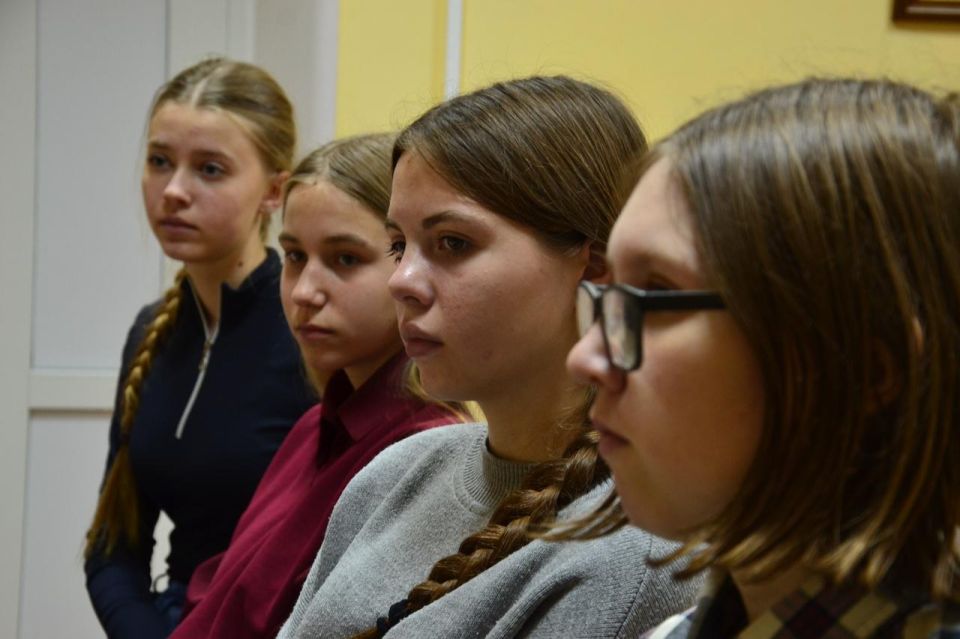Смоляне провели телемост о героях Великой Отечественной войны с молодежью Мангуша Смоляне провели телемост о героях Великой Отечественной войны с молодежью Мангуша