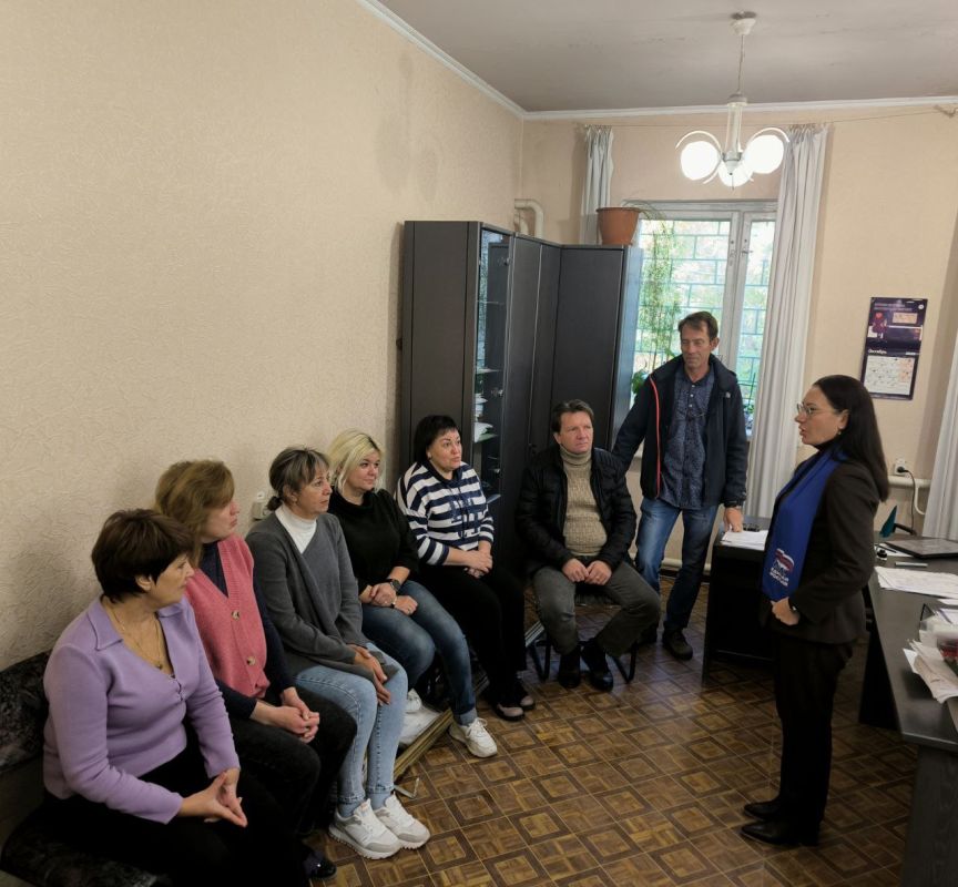 Встречи с трудовыми коллективами в Ленинском районе города Донецка продолжаются Встречи с трудовыми коллективами в Ленинском районе города Донецка продолжаются