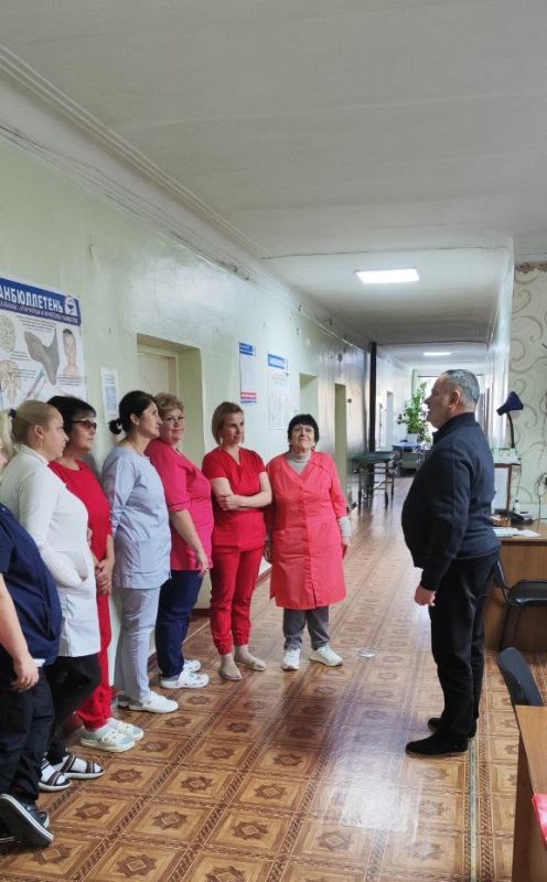 Встреча с трудовым коллективом Встреча с трудовым коллективом