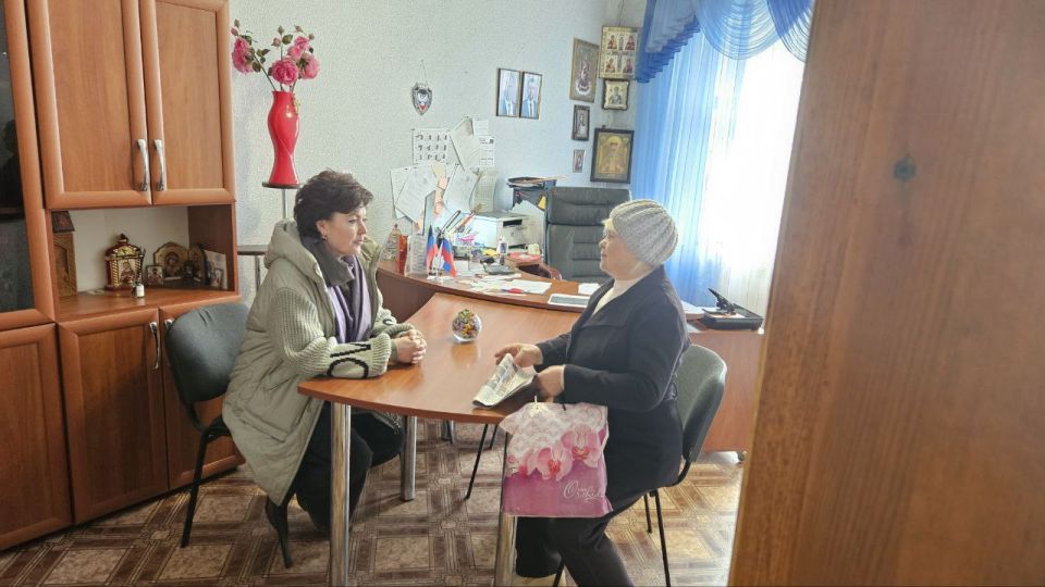 В Пантелеймоновке состоялся прием граждан председателем Ясиноватского муниципального совета В Пантелеймоновке состоялся прием граждан председателем Ясиноватского муниципального совета