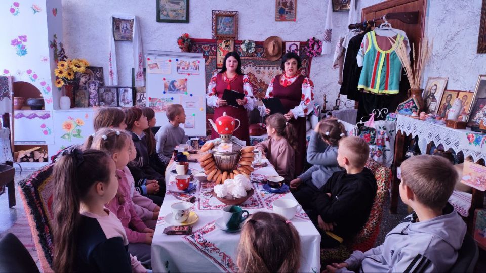 Фольклорные посиделки ко Дню Покрова Фольклорные посиделки ко Дню Покрова