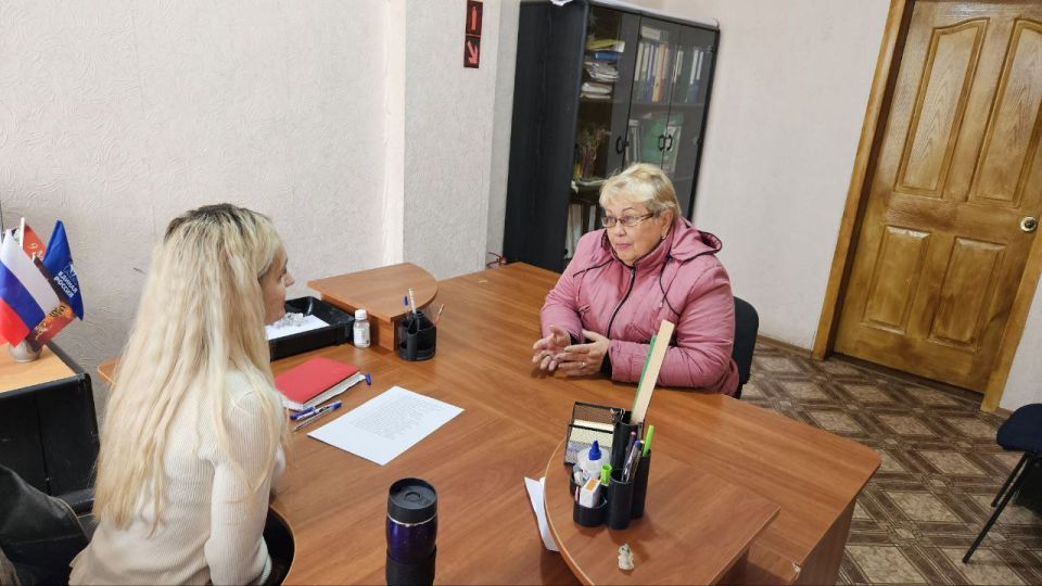 В пгт. Пантелеймоновка состоялась встреча квалифицированного юриста с жителями округа В пгт. Пантелеймоновка состоялась встреча квалифицированного юриста с жителями округа