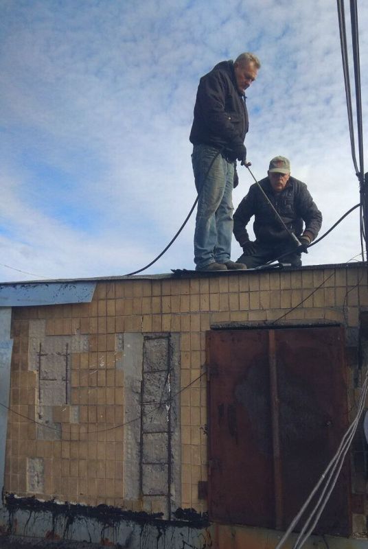 Наталья Бегуненко: На этой неделе сотрудники Петровского участка № 1 Донецкого Филиала «Единого регионального фонда по управлению МКД на территории ДНР» выполняют ремонтные работы по следующим адресам: ул. Добровольского, 1;... Наталья Бегуненко: На этой неделе сотрудники Петровского участка № 1 Донецкого Филиала «Единого регионального фонда по управлению МКД на территории ДНР» выполняют ремонтные работы по следующим адресам: ул. Добровольского, 1;...