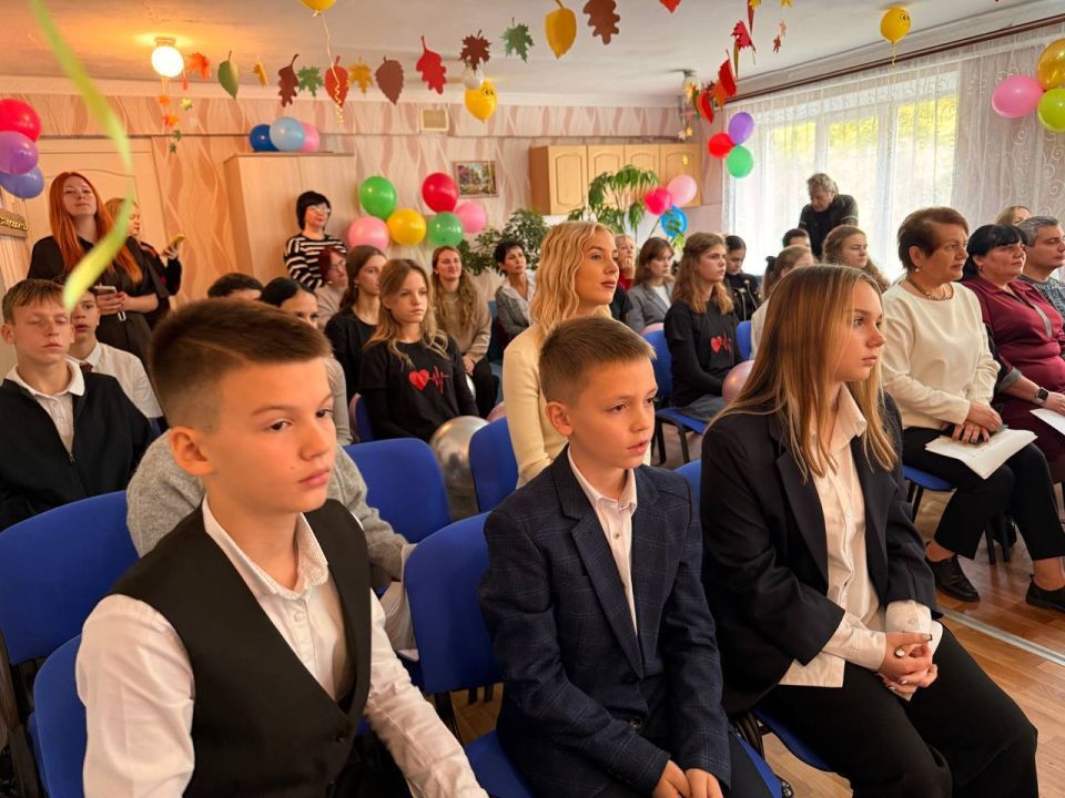 Лариса Толстыкина: В Макеевке открылся центр социализации подростков «Импульс» Лариса Толстыкина: В Макеевке открылся центр социализации подростков «Импульс»
