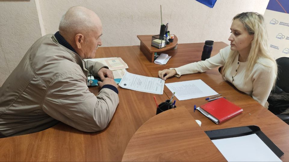 В пгт. Пантелеймоновка состоялась встреча квалифицированного юриста с жителями округа В пгт. Пантелеймоновка состоялась встреча квалифицированного юриста с жителями округа