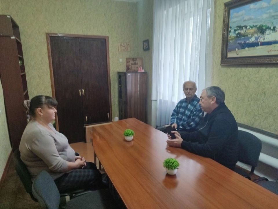 Встреча с трудовым коллективом Встреча с трудовым коллективом