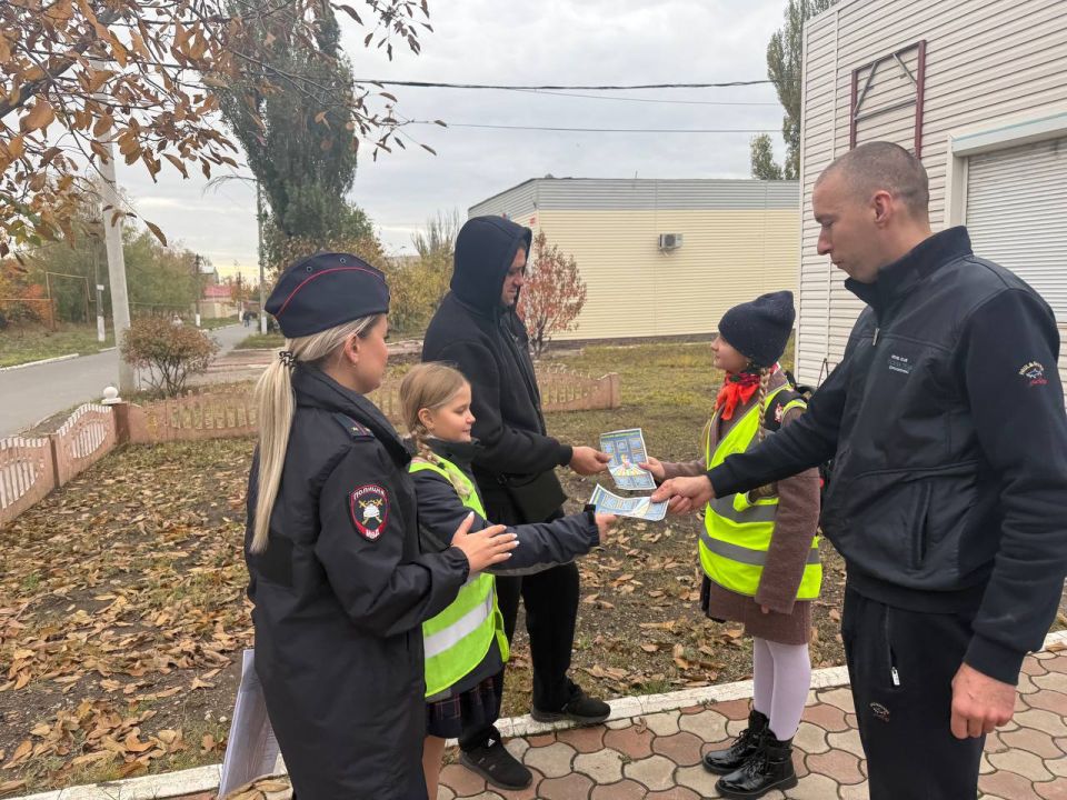 Сотрудники ГАИ проводят масштабную акцию «Засветись» Сотрудники ГАИ проводят масштабную акцию «Засветись»