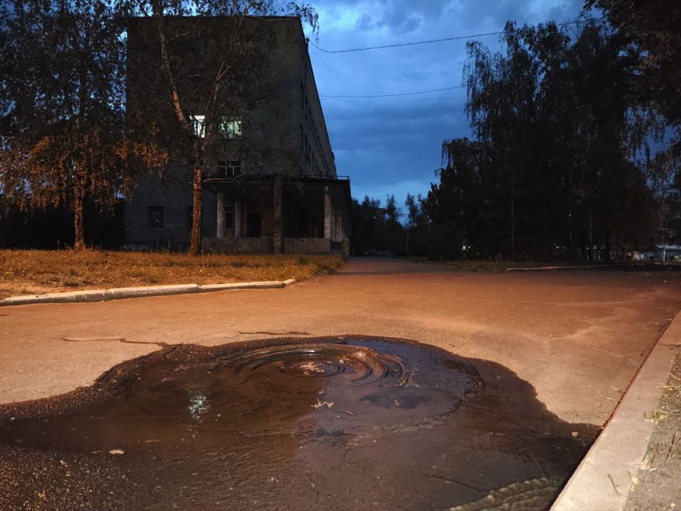 Депутаты Народного Совета: ежедневная борьба за воду Депутаты вместе с коммунальными службами и представителями муниципалитетов продолжают контролировать устранение аварий на сетях водоснабжения. Эту работу Народный Совет... Депутаты Народного Совета: ежедневная борьба за воду Депутаты вместе с коммунальными службами и представителями муниципалитетов продолжают контролировать устранение аварий на сетях водоснабжения. Эту работу Народный Совет...