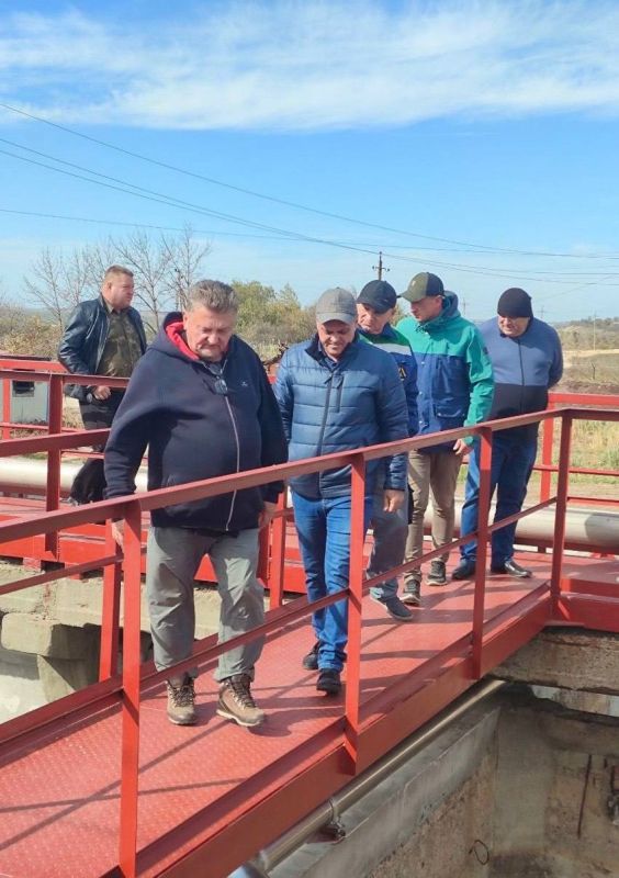 В Новоазовске продолжается масштабная реконструкция очистных сооружений В Новоазовске продолжается масштабная реконструкция очистных сооружений