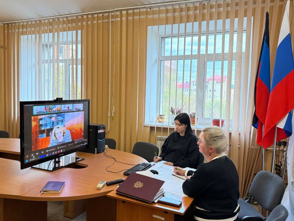 Лариса Толстыкина: Провели очередное заседание межведомственной комиссии по противодействию нелегальной занятости в ДНР