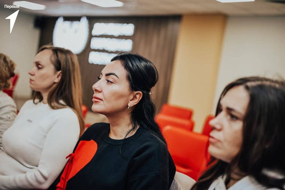 Интенсивное обучение для специалистов из ДНР Интенсивное обучение для специалистов из ДНР