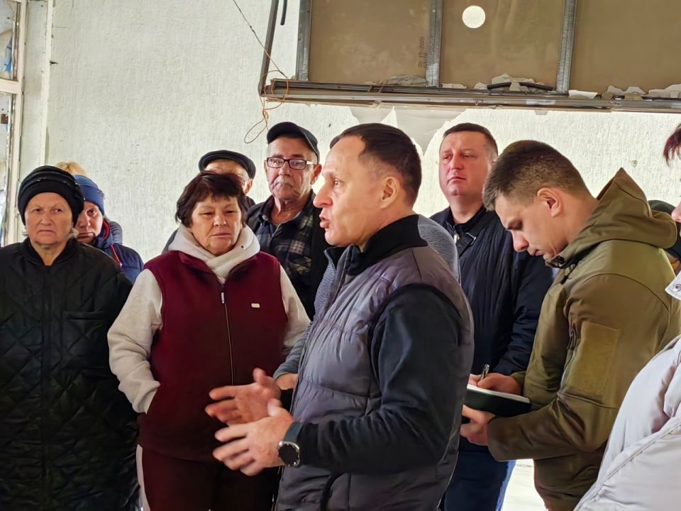 Александр Пеняев: Новая встреча с жителями Верхнеторецкого получилась хотя и непростой, но результативной Александр Пеняев: Новая встреча с жителями Верхнеторецкого получилась хотя и непростой, но результативной