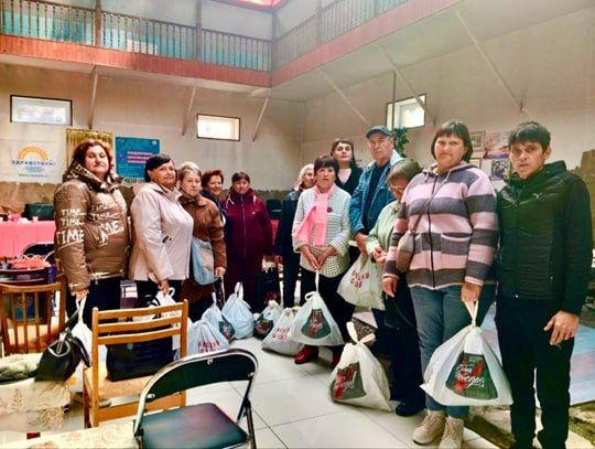 Сегодня в Енакиево состоялась 43-я конференция «Розовый октябрь» под названием «Доброе сердце», в которой приняли участие члены Общественного совета муниципального образования городского округа Енакиево Сегодня в Енакиево состоялась 43-я конференция «Розовый октябрь» под названием «Доброе сердце», в которой приняли участие члены Общественного совета муниципального образования городского округа Енакиево