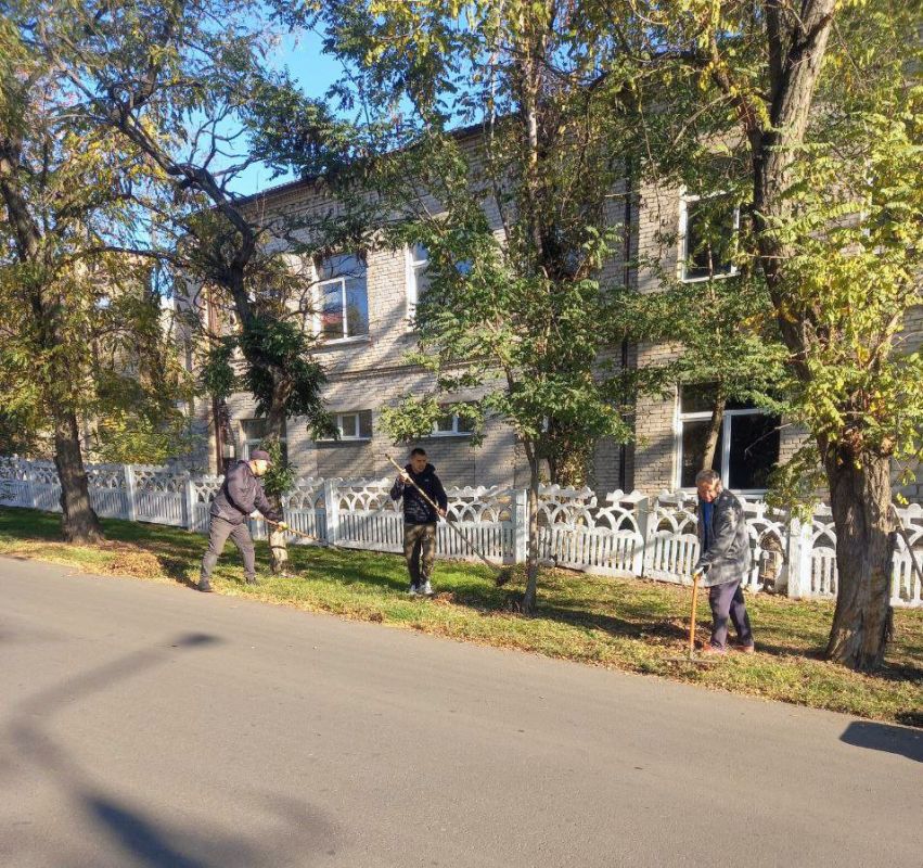 Наталья Великодная: По поручению Главы ДНР Дениса Пушилина продолжаем проводить мероприятия по благоустройству и наведению санитарного порядка Наталья Великодная: По поручению Главы ДНР Дениса Пушилина продолжаем проводить мероприятия по благоустройству и наведению санитарного порядка