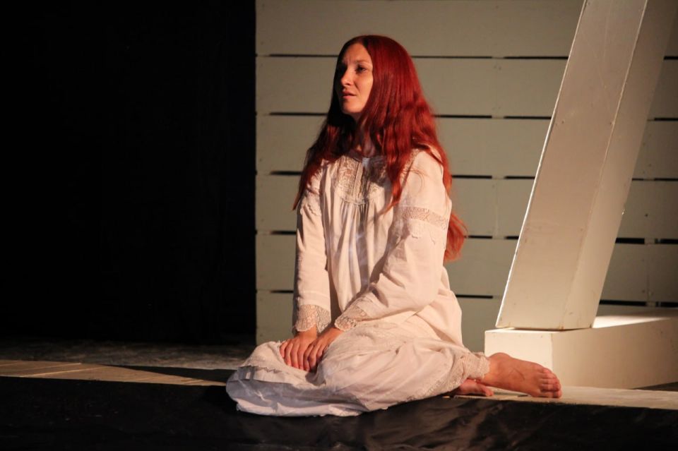 ������ ��������� ����������� ������ ����� �������� � �����-����������