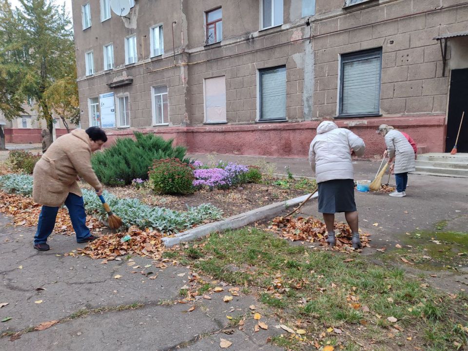 Иван Приходько: Партийцы Единой России Центрально-Городского района Горловки поддерживают проект «Городская среда» Иван Приходько: Партийцы Единой России Центрально-Городского района Горловки поддерживают проект «Городская среда»