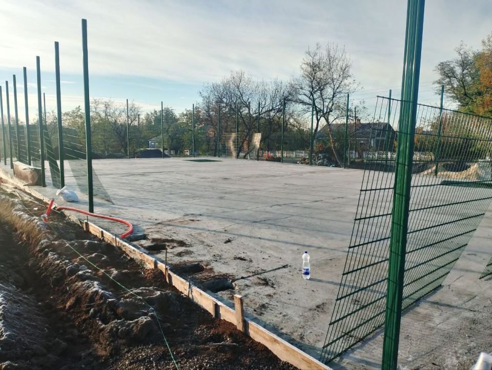 Наталья Великодная: В селе Гранитное продолжают выполнять работы по благоустройству общественной территории Наталья Великодная: В селе Гранитное продолжают выполнять работы по благоустройству общественной территории