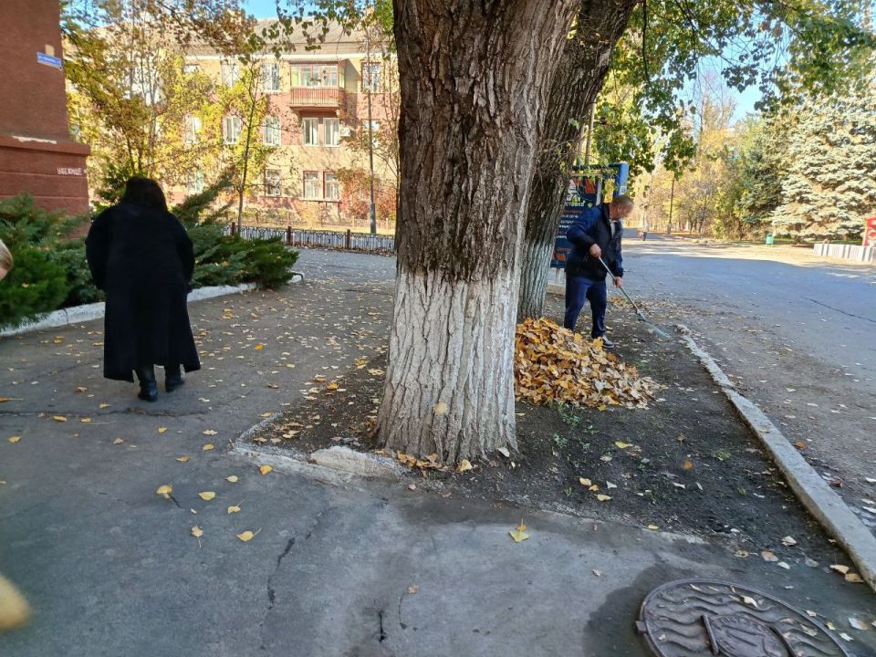 Николай Михайлов: В Старобешевском округе прошла акция "Чистый четверг" Николай Михайлов: В Старобешевском округе прошла акция "Чистый четверг"