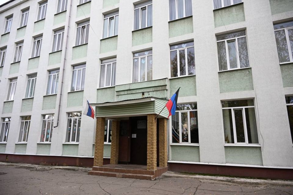 Глава ДНР Денис Пушилин проверил запуск котельной №8 в поселке Ханжёнково-Северный Советского района Макеевки Глава ДНР Денис Пушилин проверил запуск котельной №8 в поселке Ханжёнково-Северный Советского района Макеевки