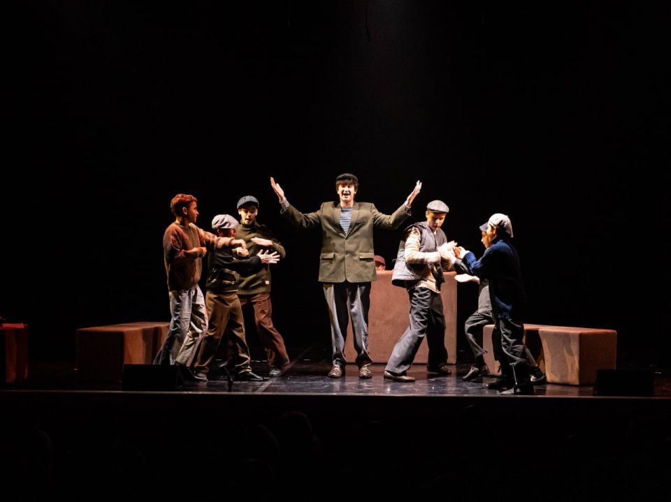 �� ����� ��������� ������ ����� ���� ����� � 12 �. �������