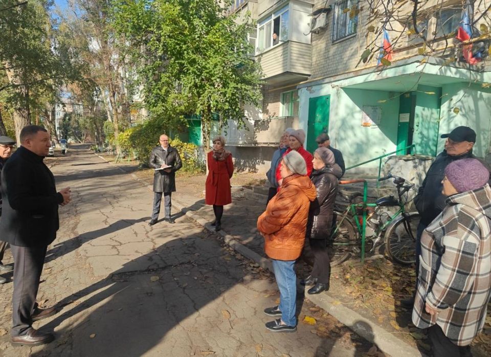 Школа ЖКХ в Снежном. Каждый гражданин России является потребителем жилищно-коммунальных услуг Школа ЖКХ в Снежном. Каждый гражданин России является потребителем жилищно-коммунальных услуг