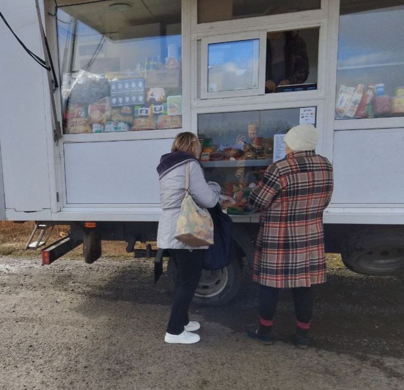 С 11 по 15 октября 2025 года осуществлена выездная торговля с использованием автомагазинов в населенных пунктах городских округов Донецк, Горловка, Мариуполь, на территории г. Авдеевка, также Волновахского, Володарского... С 11 по 15 октября 2025 года осуществлена выездная торговля с использованием автомагазинов в населенных пунктах городских округов Донецк, Горловка, Мариуполь, на территории г. Авдеевка, также Волновахского, Володарского...