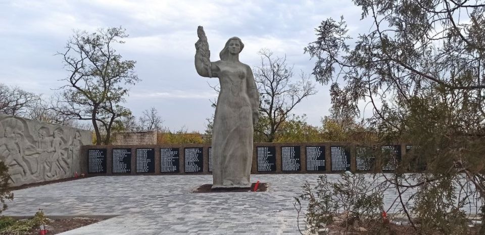 Наталья Великодная: В селе Гранитное продолжают выполнять работы по благоустройству общественной территории