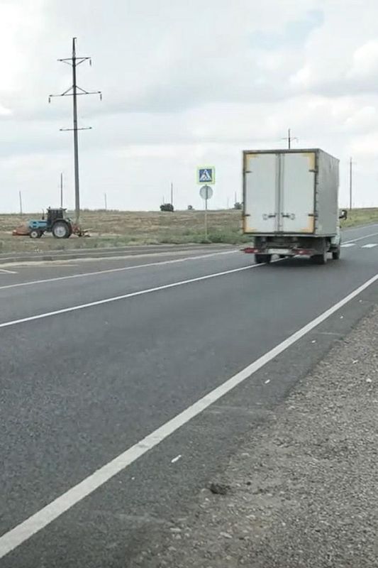 В Херсонской области в преддверии Дня работников дорожного хозяйства ввели в эксплуатацию участок трассы Великая Лепетиха — Ивановка — Геническ В Херсонской области в преддверии Дня работников дорожного хозяйства ввели в эксплуатацию участок трассы Великая Лепетиха — Ивановка — Геническ