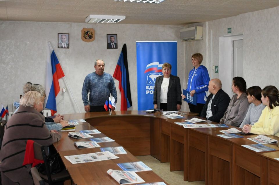 В Кировском ряды партии «Единая Россия» пополнились новыми активистами В Кировском ряды партии «Единая Россия» пополнились новыми активистами