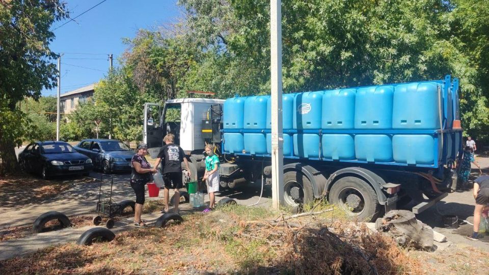 Владимирская область помогает Кировскому с подвозом воды Владимирская область помогает Кировскому с подвозом воды