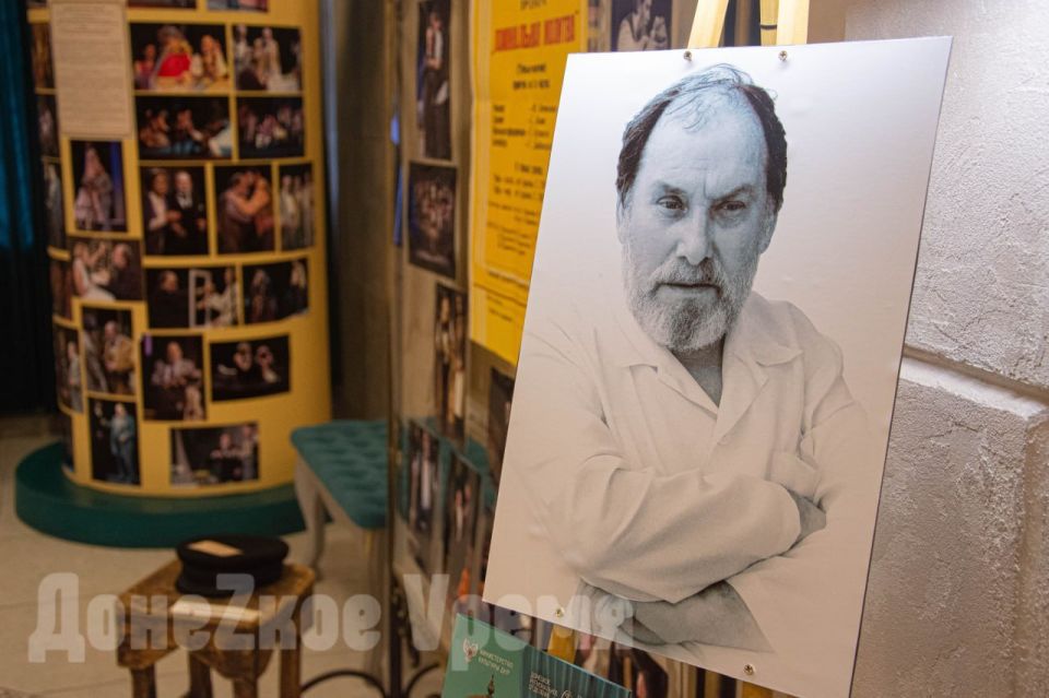 “К каждому в театре относился, как к члену семьи”: на Садовом открылась выставка о Геннадии Горшкове