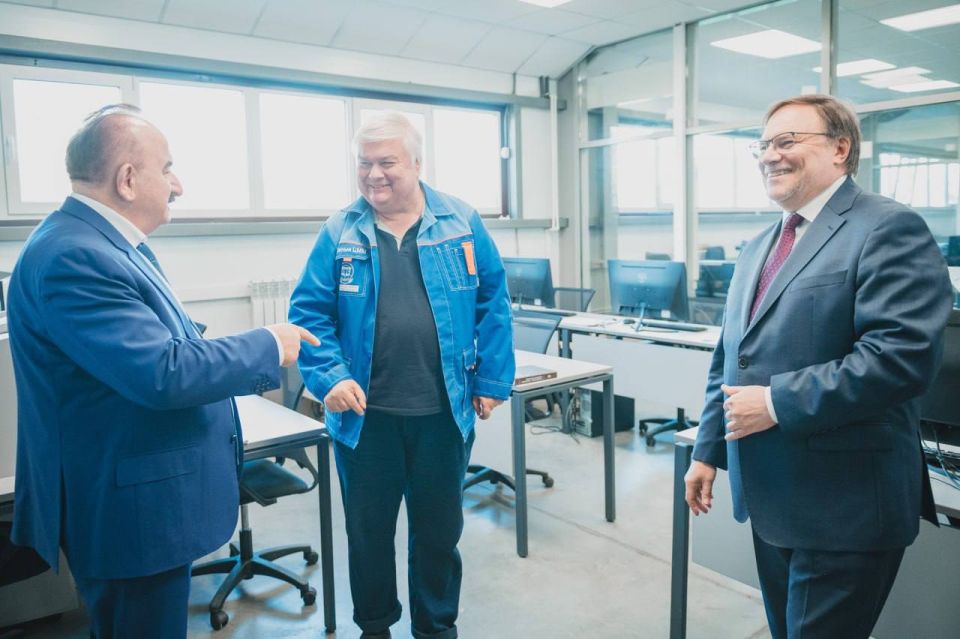 � �������-��-���� ������ ������� ��� ����� � ������� ����������� �������� � ����������