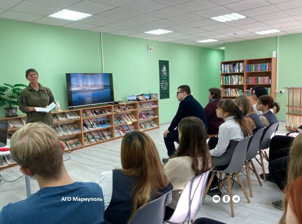 Мариупольские читатели встретились с писательницей из Забайкалья Мариупольские читатели встретились с писательницей из Забайкалья