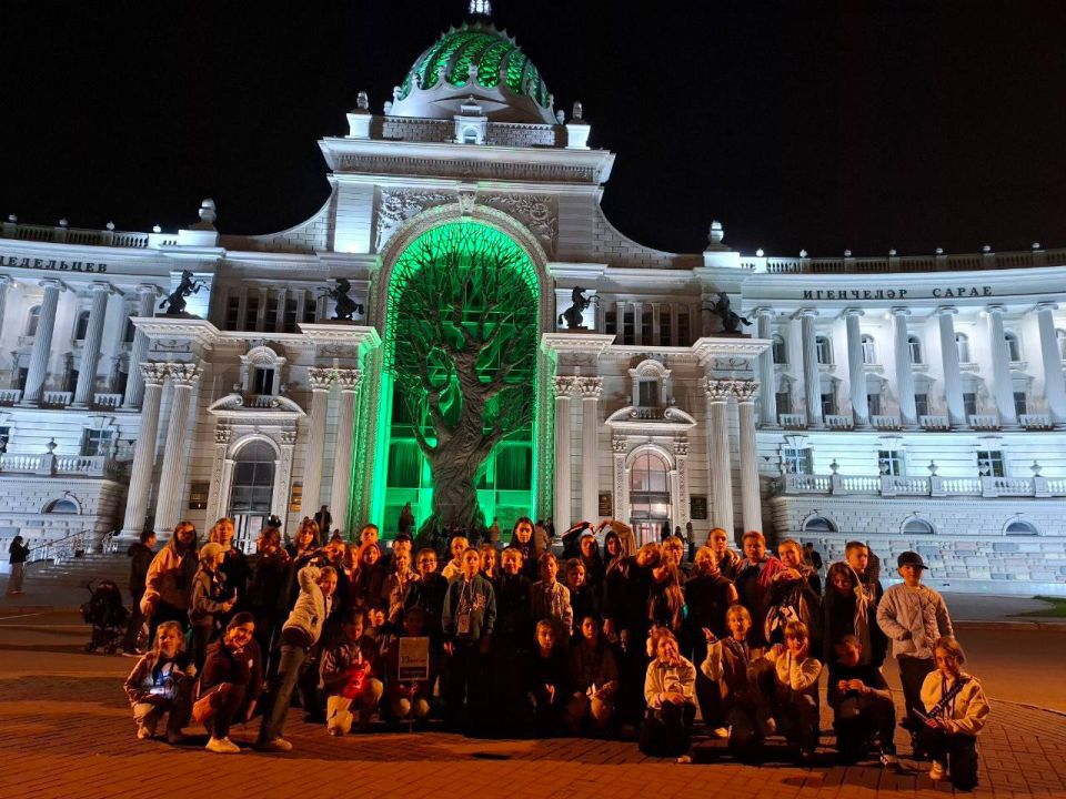 Денис Пушилин: Более 3200 детей из ДНР в этом году побывали на экскурсиях в городах нашей Родины в рамках Всероссийской программы «Культурная карта 4+85» Денис Пушилин: Более 3200 детей из ДНР в этом году побывали на экскурсиях в городах нашей Родины в рамках Всероссийской программы «Культурная карта 4+85»