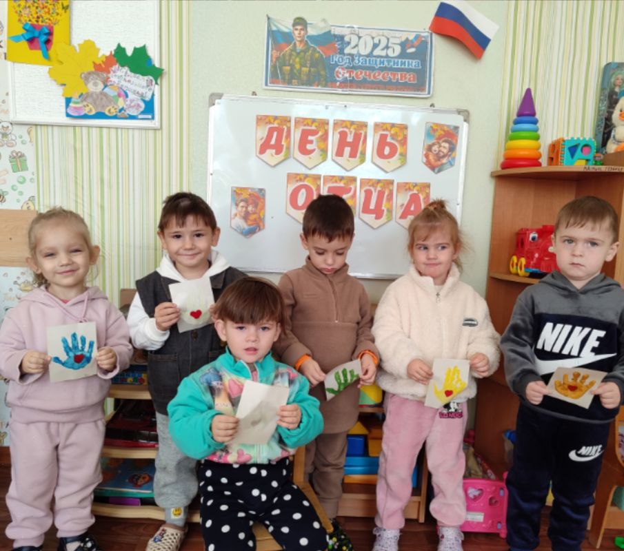 Александр Качанов: Семейные традиции: Как Докучаевск отметил День отца в детских садах Александр Качанов: Семейные традиции: Как Докучаевск отметил День отца в детских садах