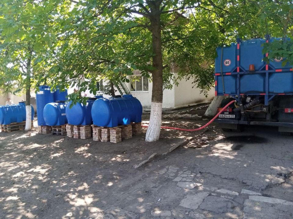 Владимирская область помогает Кировскому с подвозом воды Владимирская область помогает Кировскому с подвозом воды