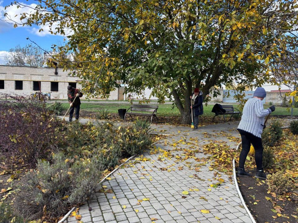 Итоги работы МУП "Восток-Комсервис" за период с 10.10.2025 по 16.10.2025. На территории Володарского муниципального округа были произведены следующие работы: Итоги работы МУП "Восток-Комсервис" за период с 10.10.2025 по 16.10.2025. На территории Володарского муниципального округа были произведены следующие работы: