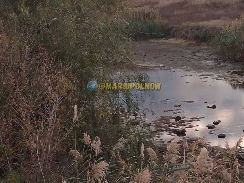 Павлопольское водохранилище превратилось в лужу, но все еще питает Мариуполь Павлопольское водохранилище превратилось в лужу, но все еще питает Мариуполь