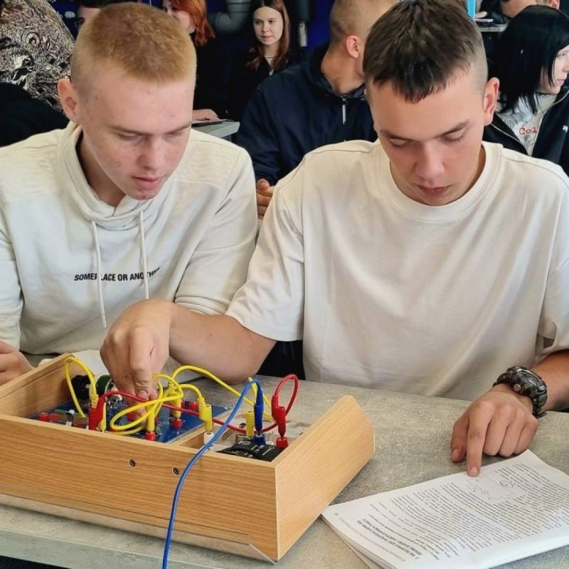 Каждый день — шаг вперёд: обзор достижений в регионах за неделю! Каждый день — шаг вперёд: обзор достижений в регионах за неделю!