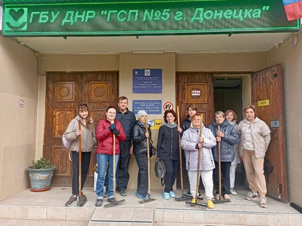 Михаил Меренков: Субботник в Буденновском районе! Михаил Меренков: Субботник в Буденновском районе!