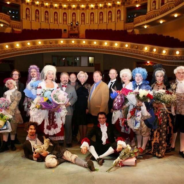 В Донбасс Опере прошла премьера «Свадьбы Фигаро» В Донбасс Опере прошла премьера «Свадьбы Фигаро»